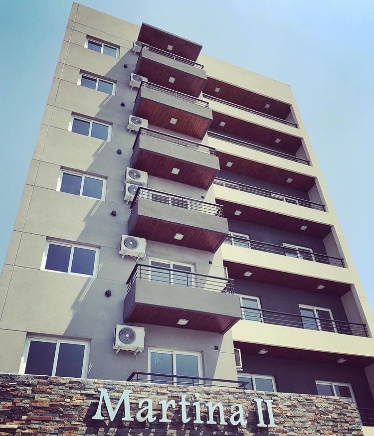 Puerta ventana corrediza de PVC con salida a patio